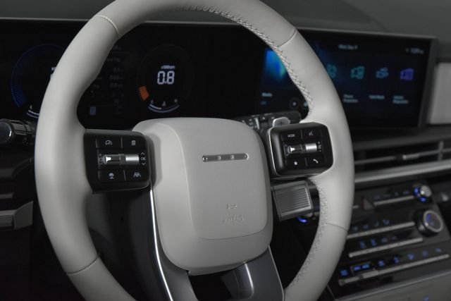 New 2027 Gray Hyundai SE AWD image 12