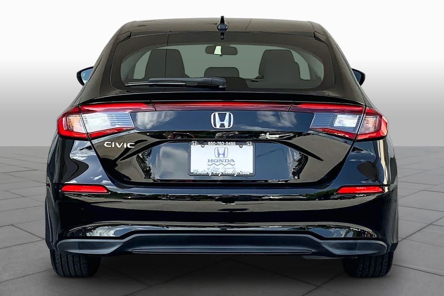 Used 2023 Crystal Black Pearl Honda LX image 5