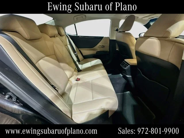 Used 2021 Black Lexus 350 image 27