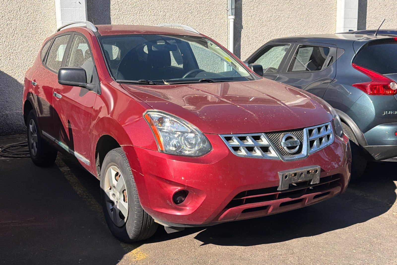 Used 2015  Nissan S image 2