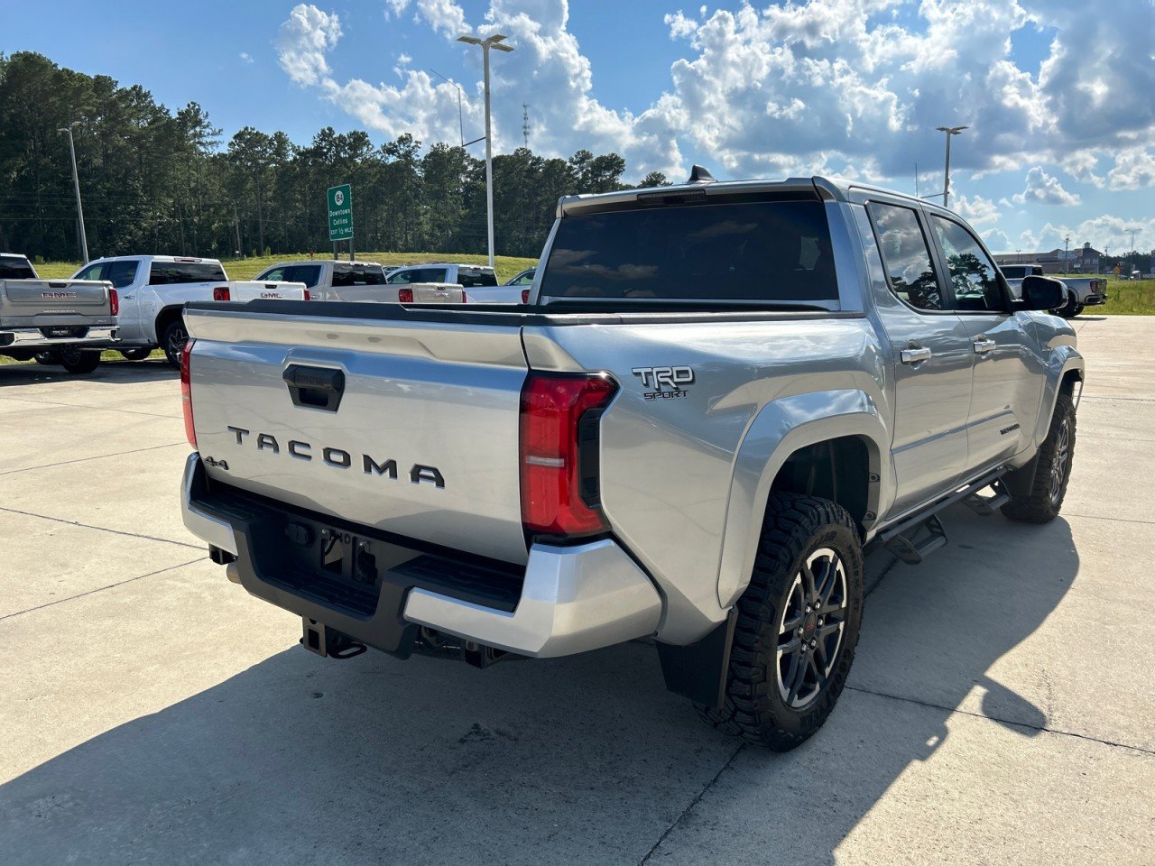 Used 2024 Silver Toyota SR5 image 3