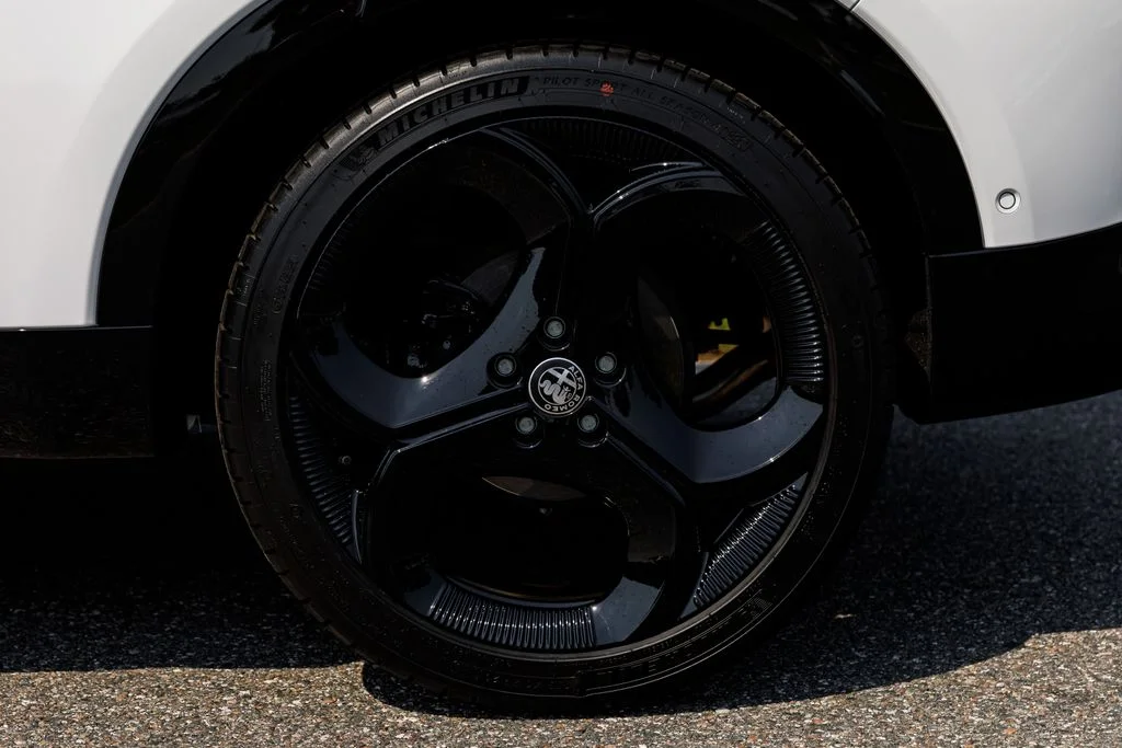 New 2026 White Alfa Romeo Sport Speciale image 38