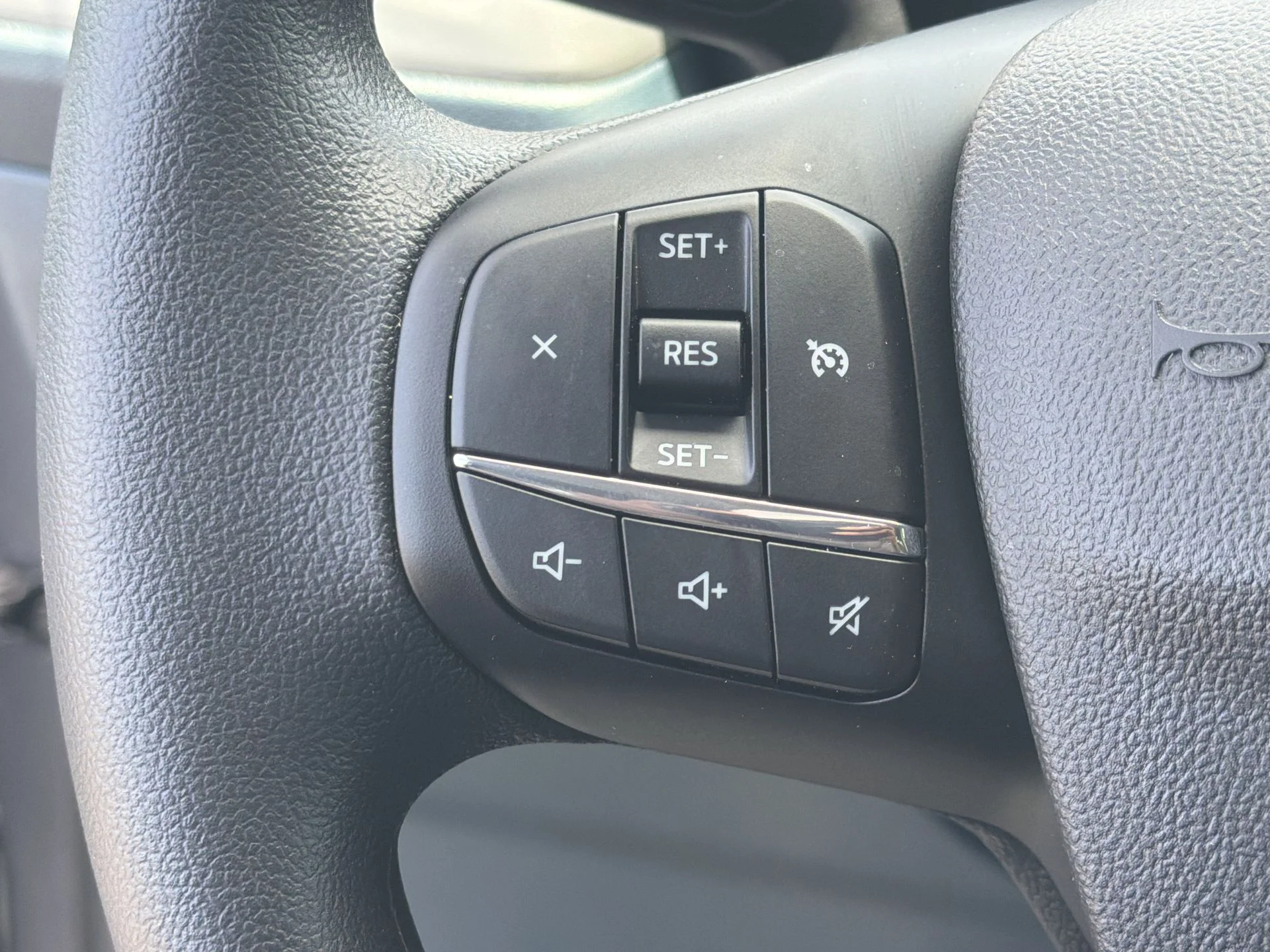 New 2026 Carbonized Gray Metallic Ford XL image 12