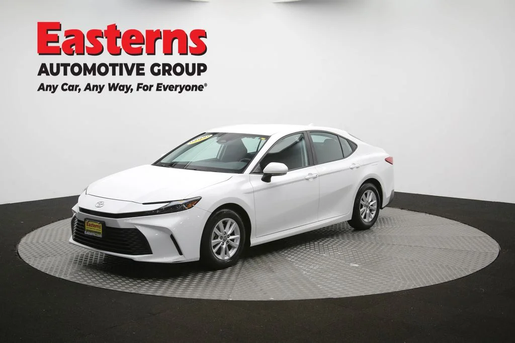 Used 2025 White Toyota LE image 59
