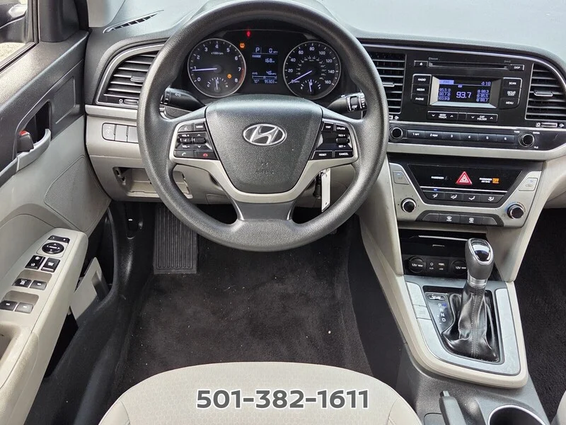 Used 2017 Galactic Gray HYUNDAI SE 2.0L AUTO (ULSAN PLANT) image 13