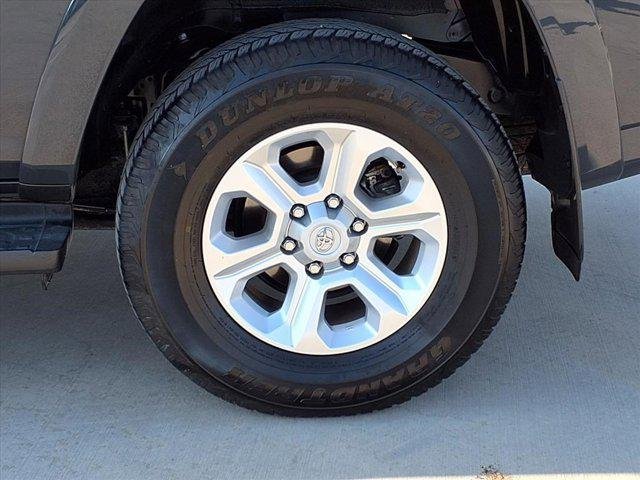 2024 Toyota 4Runner SR5 - Photo 7