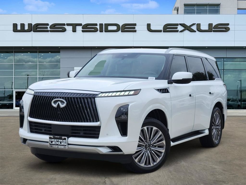 Used 2026 White INFINITI LUXE image 1