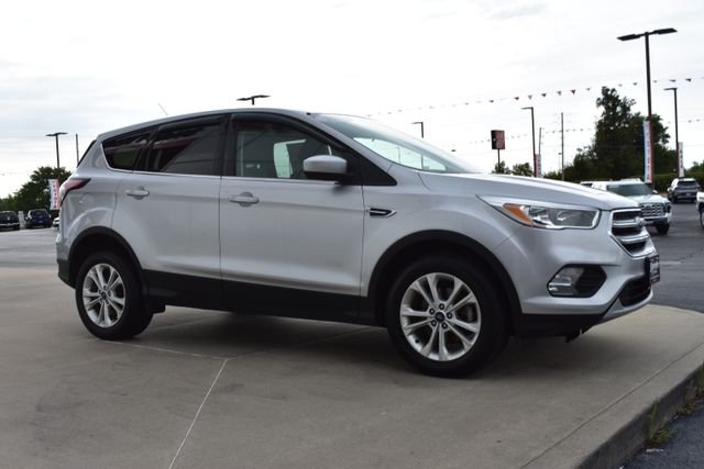 Used 2017 Silver Ford SE image 4