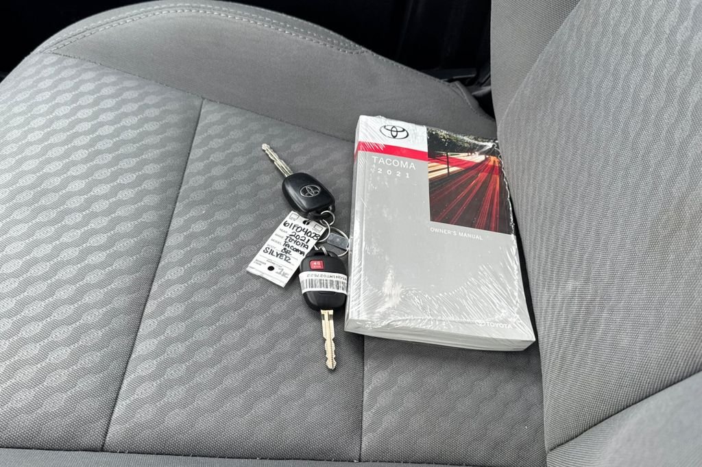 Used 2021 Silver Toyota SR image 10