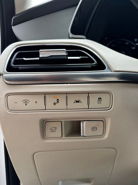 Used 2021 Hyper White Hyundai Calligraphy image 32