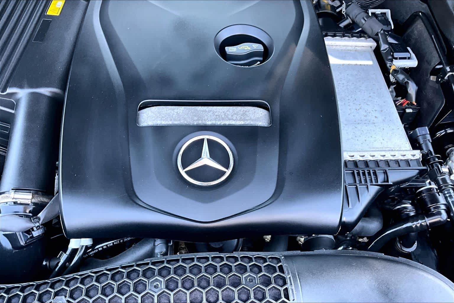 Used 2018 Black Mercedes-Benz GLC 300 image 27