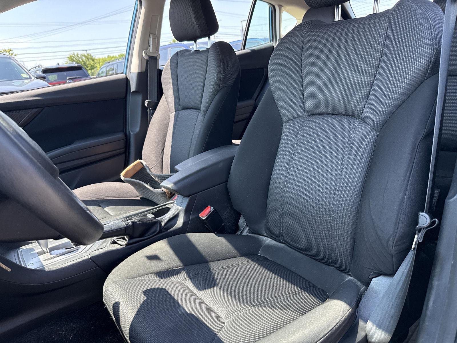 Used 2019 Island Blue Pearl Subaru 2.0i image 7