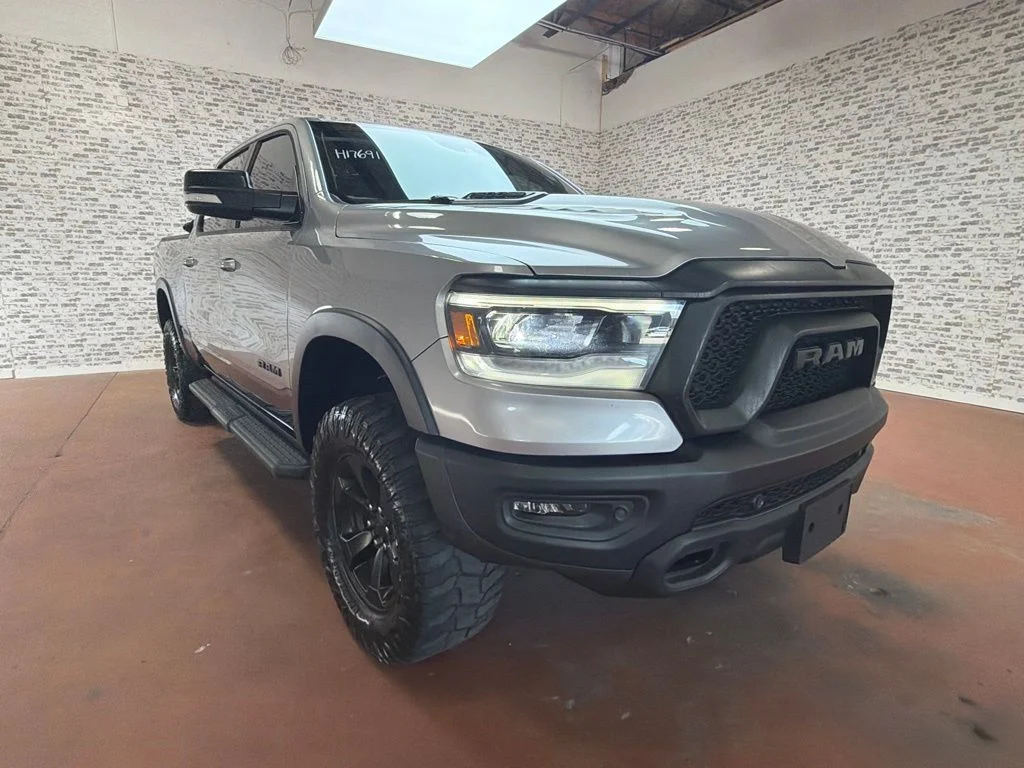 Used 2021 Billet Silver Metallic Clearcoat Ram Rebel image 7