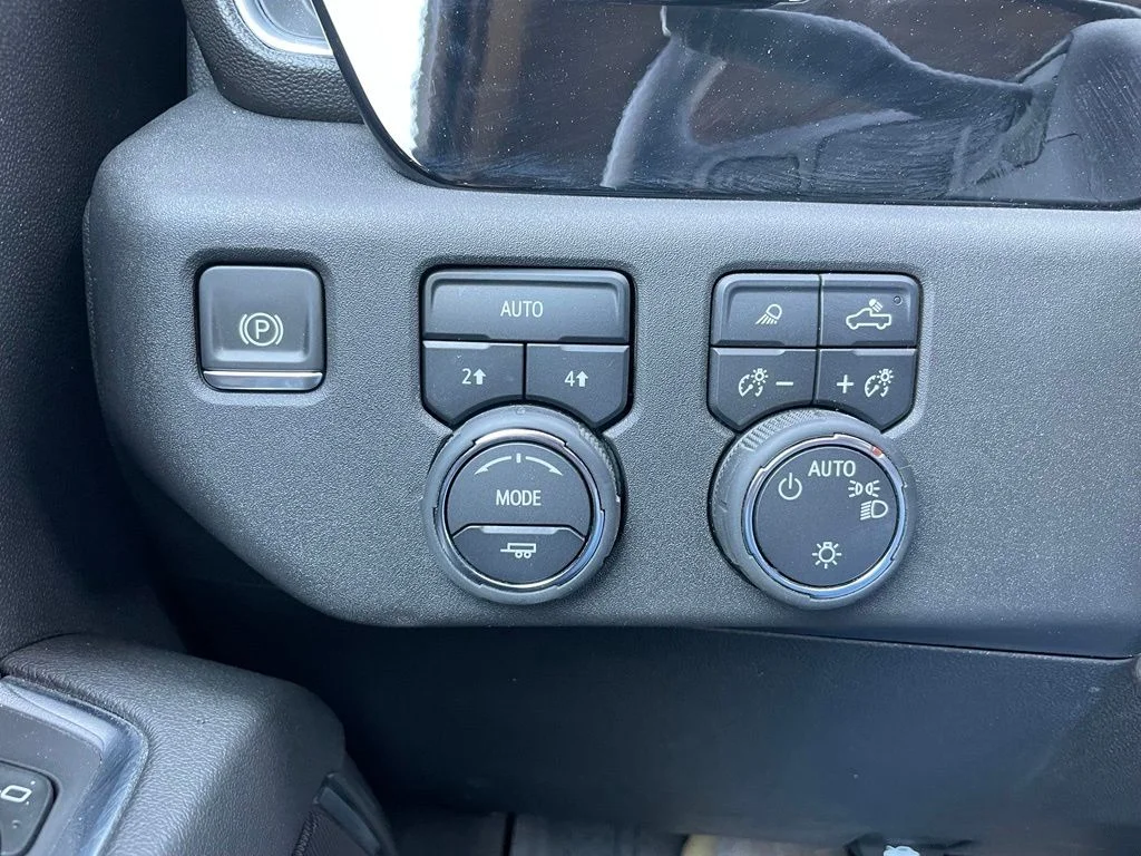 Used 2024 Sterling Gray Metallic Chevrolet LT image 38