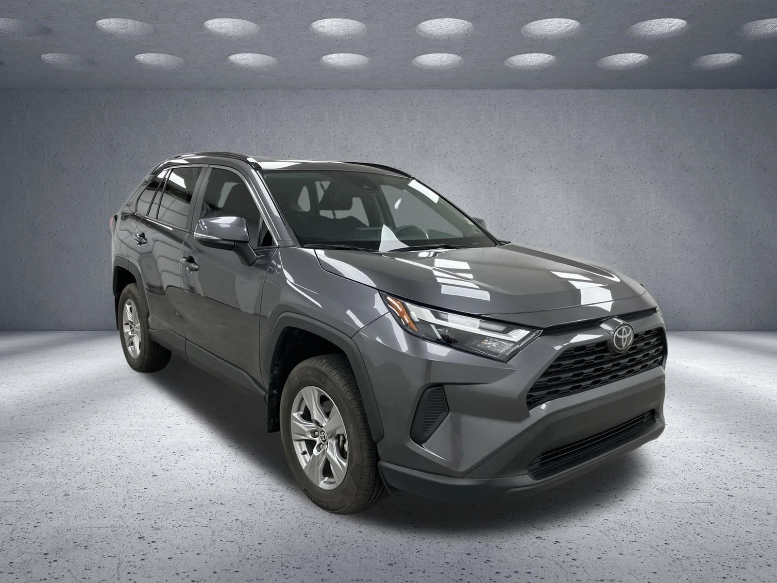 Used 2024 Magnetic Gray Metallic Toyota XLE image 7