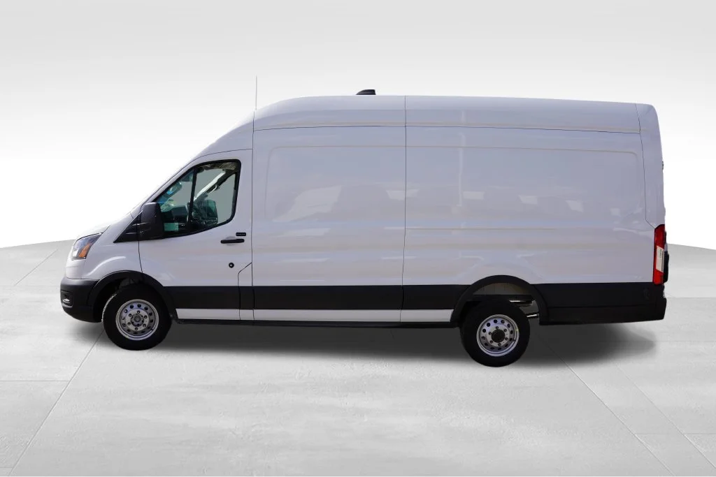 New 2027 Oxford White Ford Base image 6