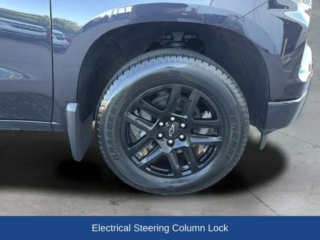 Used 2022 Gray Chevrolet Custom image 30