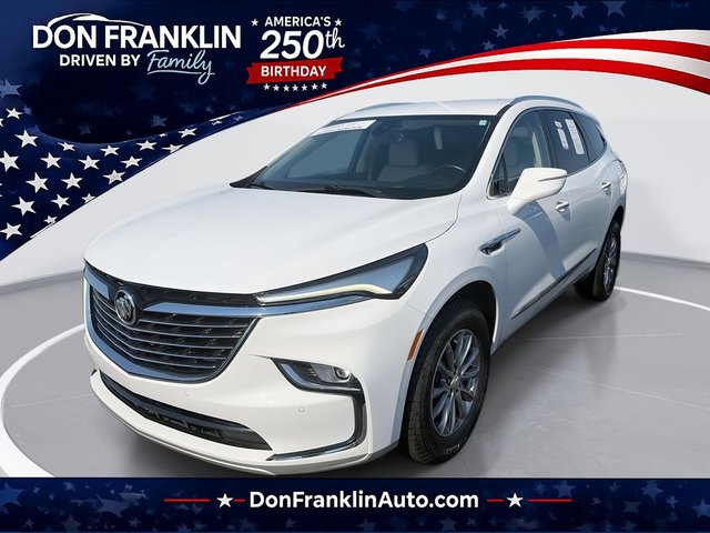 2023 Buick Enclave Essence