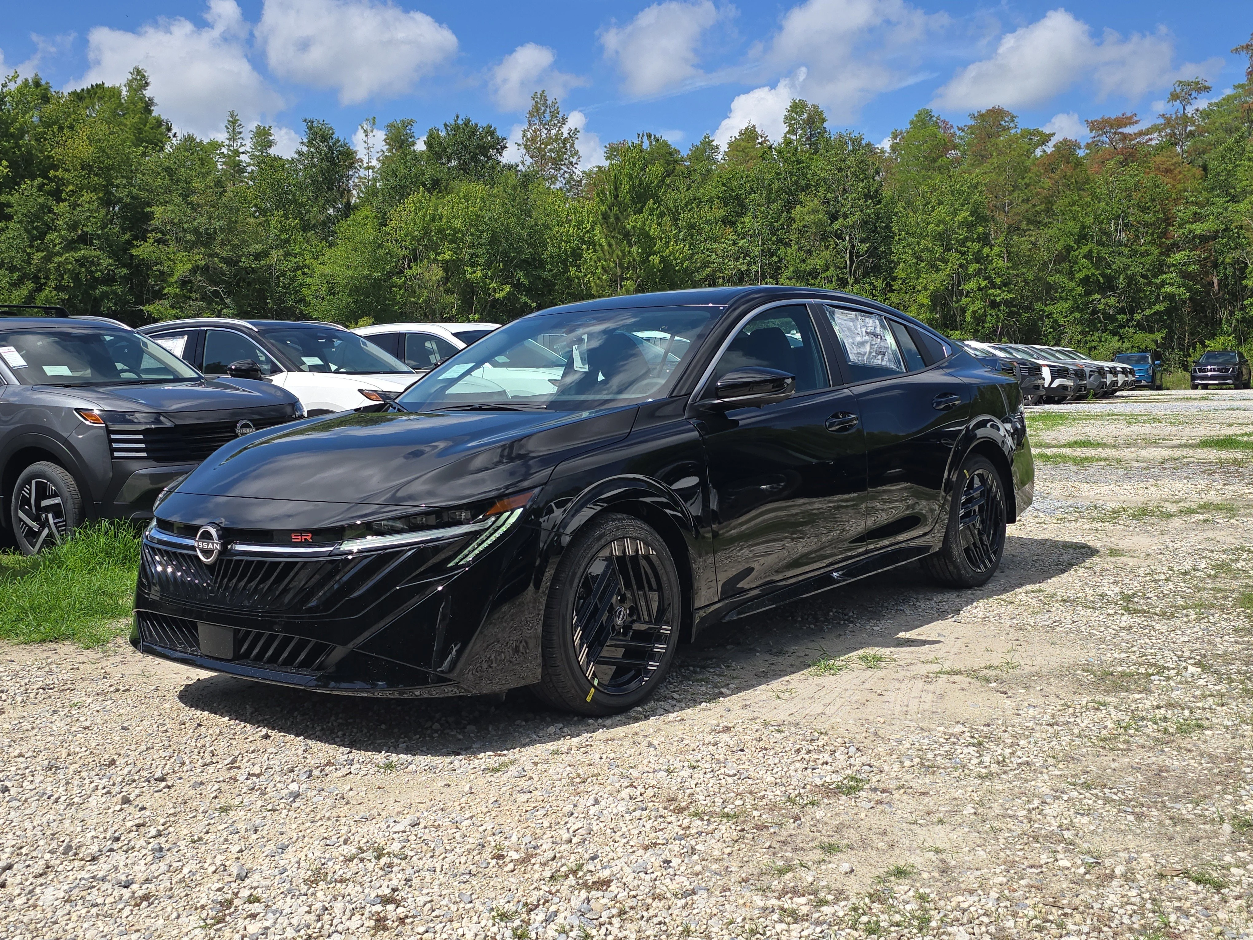 New 2026 Super Black Nissan SR image 4