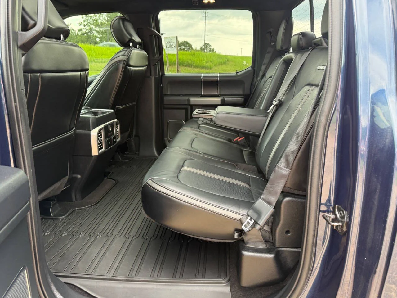 Used 2020 Blue Ford Platinum 4x4 4dr SuperCrew 5.5 ft. SB image 13