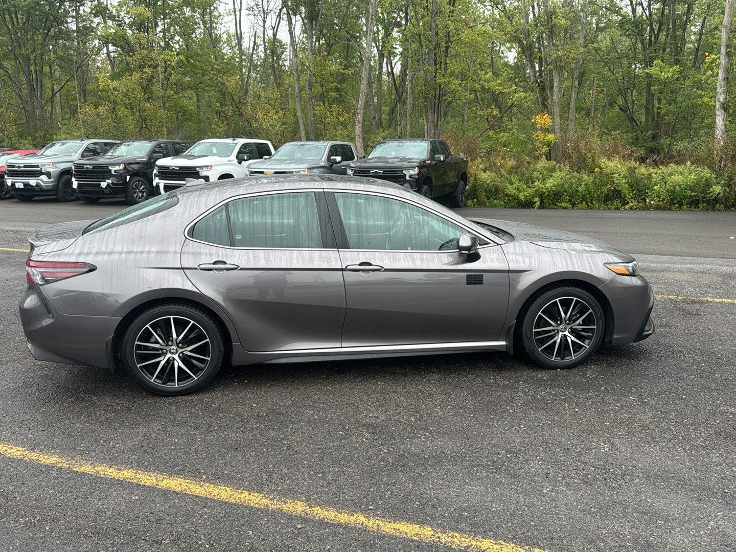 Used 2024 Predawn Gray Mica Toyota SE image 11