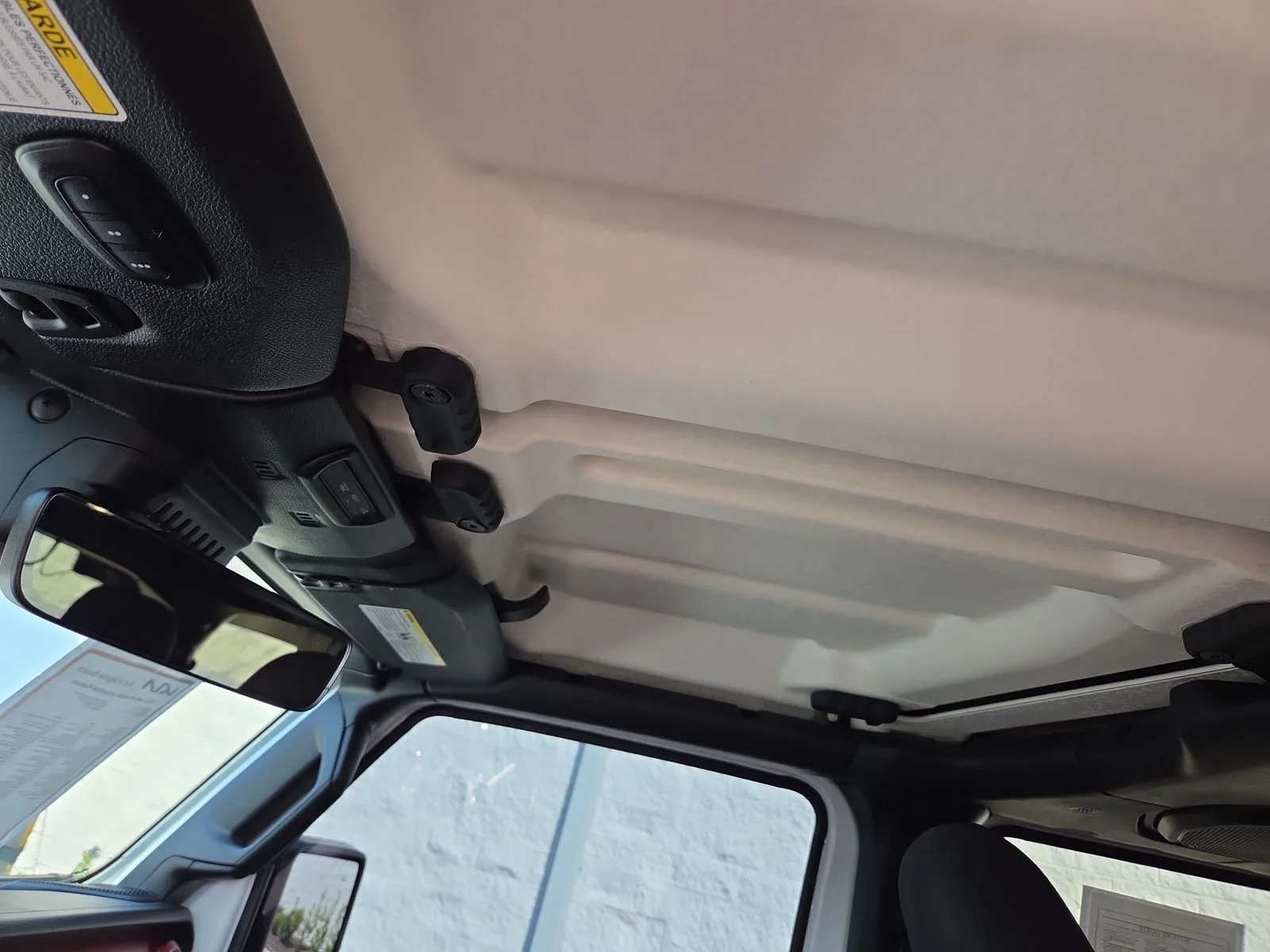 Used 2022 Bright White Clearcoat Jeep Unlimited Rubicon image 21