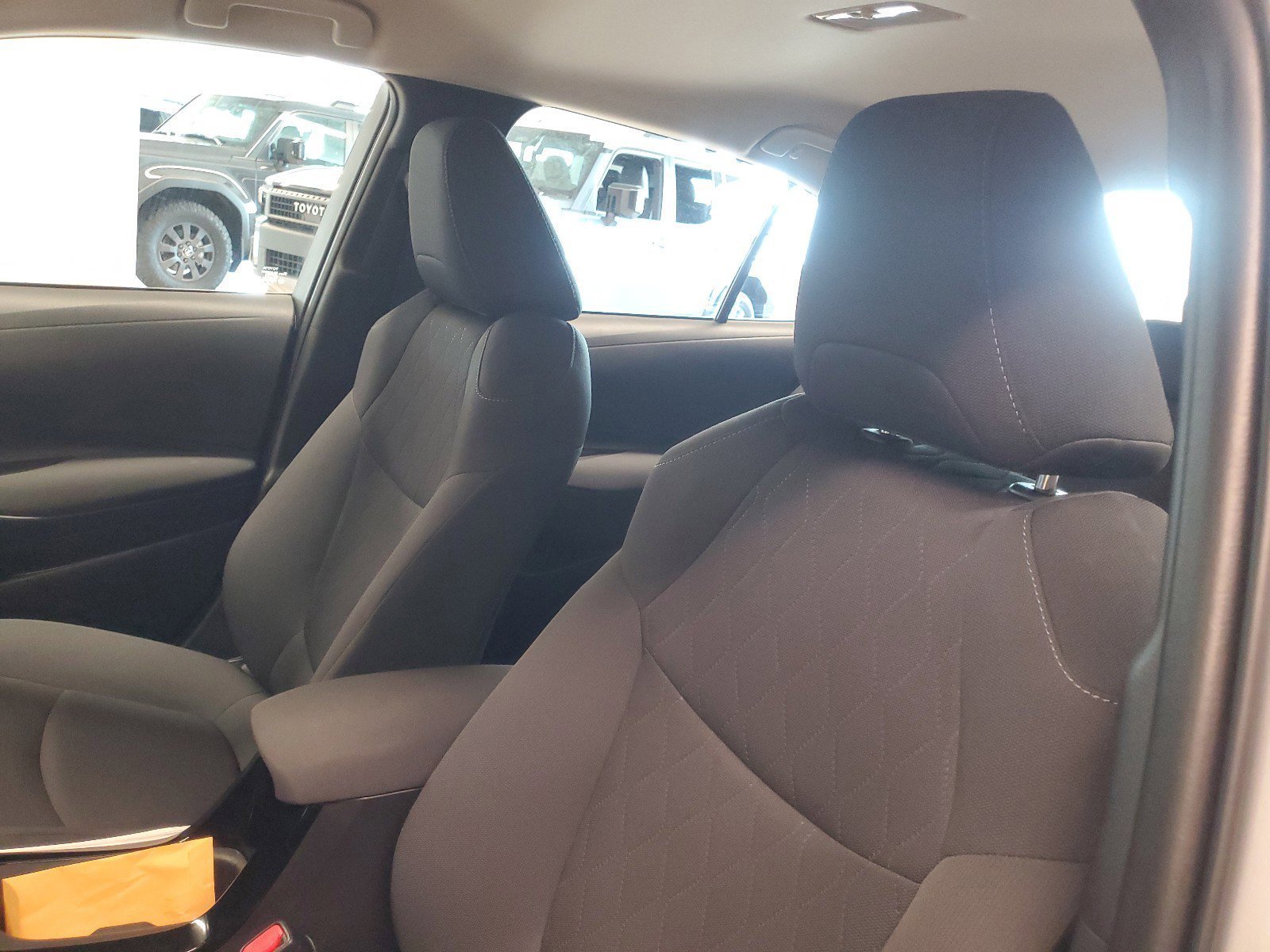 Used 2021 Classic Silver Metallic Toyota LE image 19