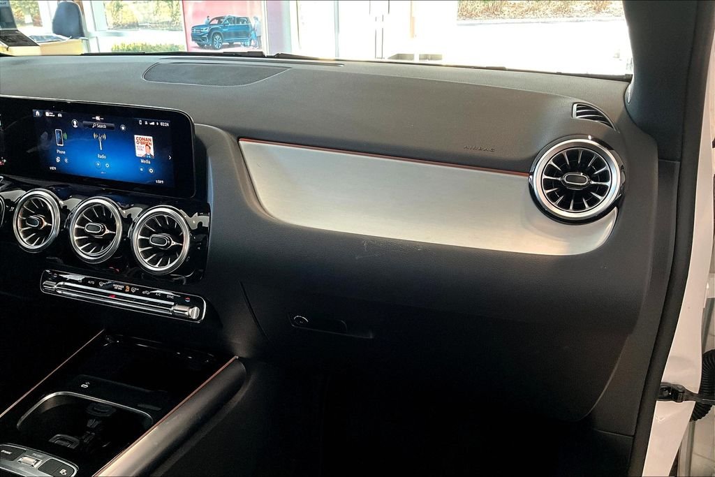 2025 Mercedes-Benz GLA GLA35 AMG - Photo 16