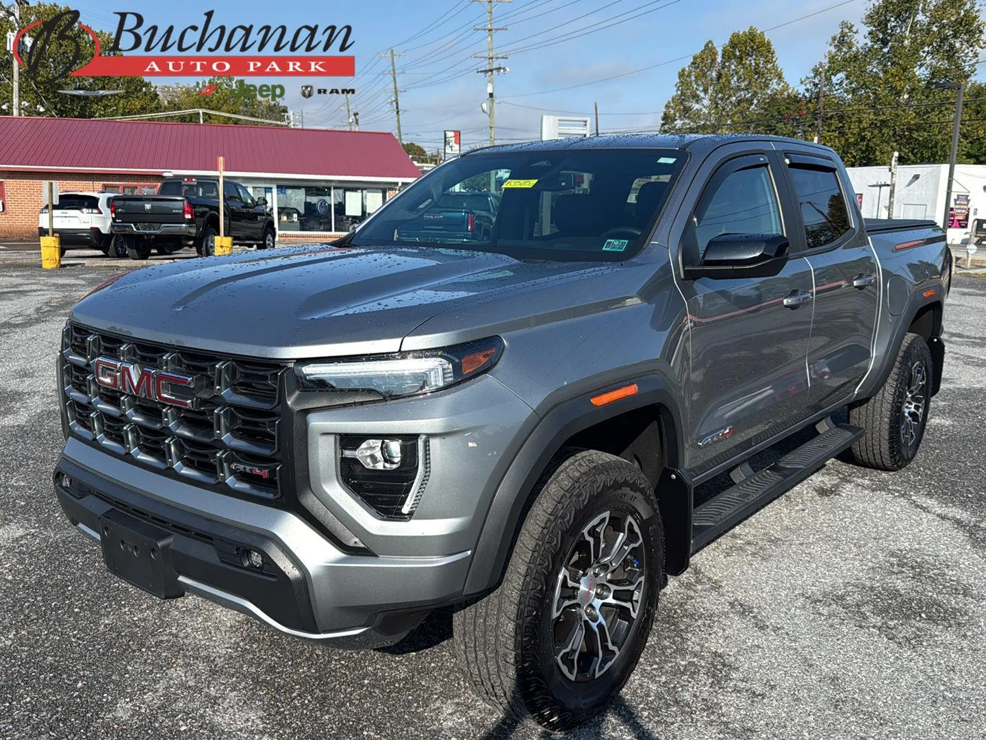 2024 GMC Canyon AT4