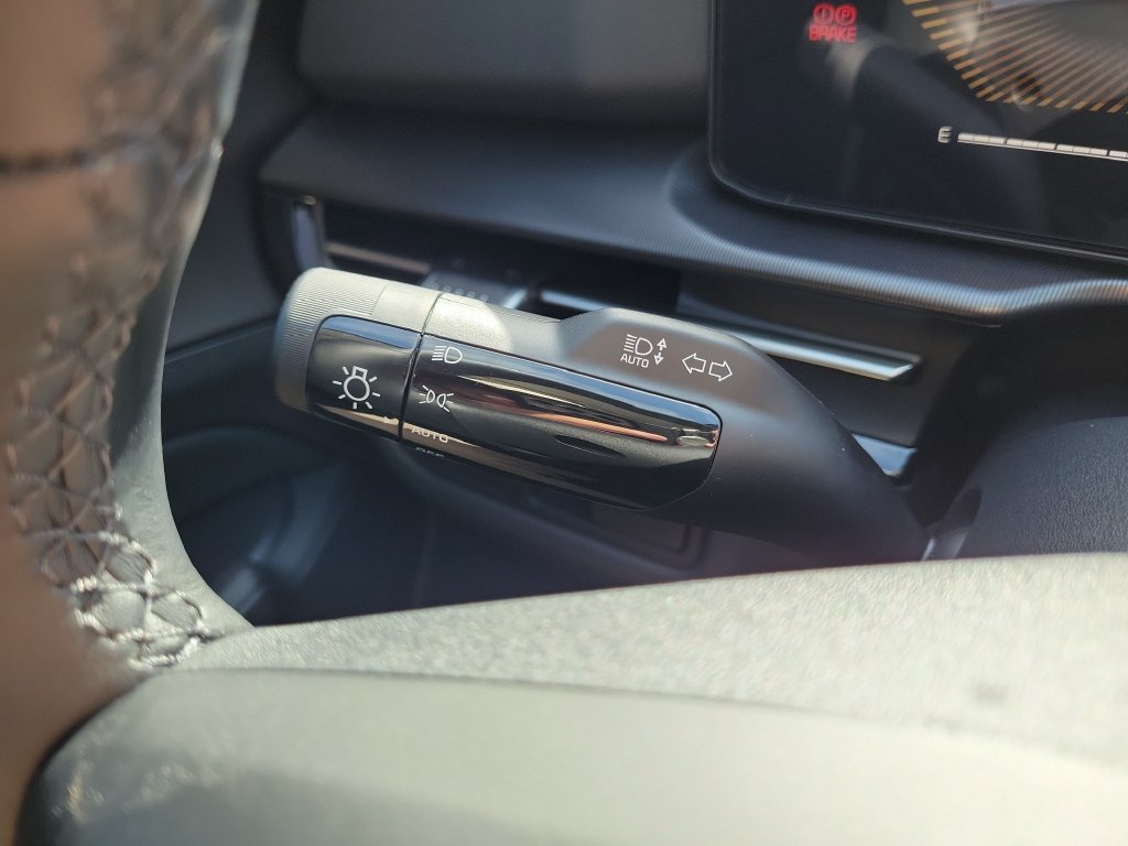 New 2026 Gravity Gray Kia EX image 28