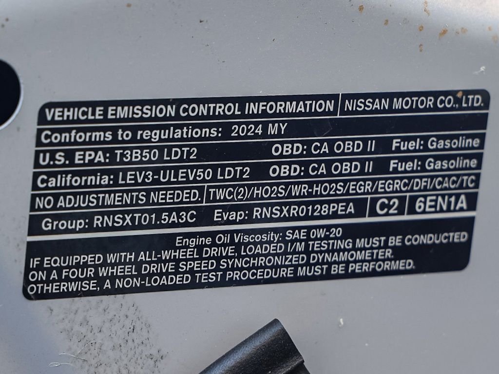 Used 2024 Silver Nissan SV image 31