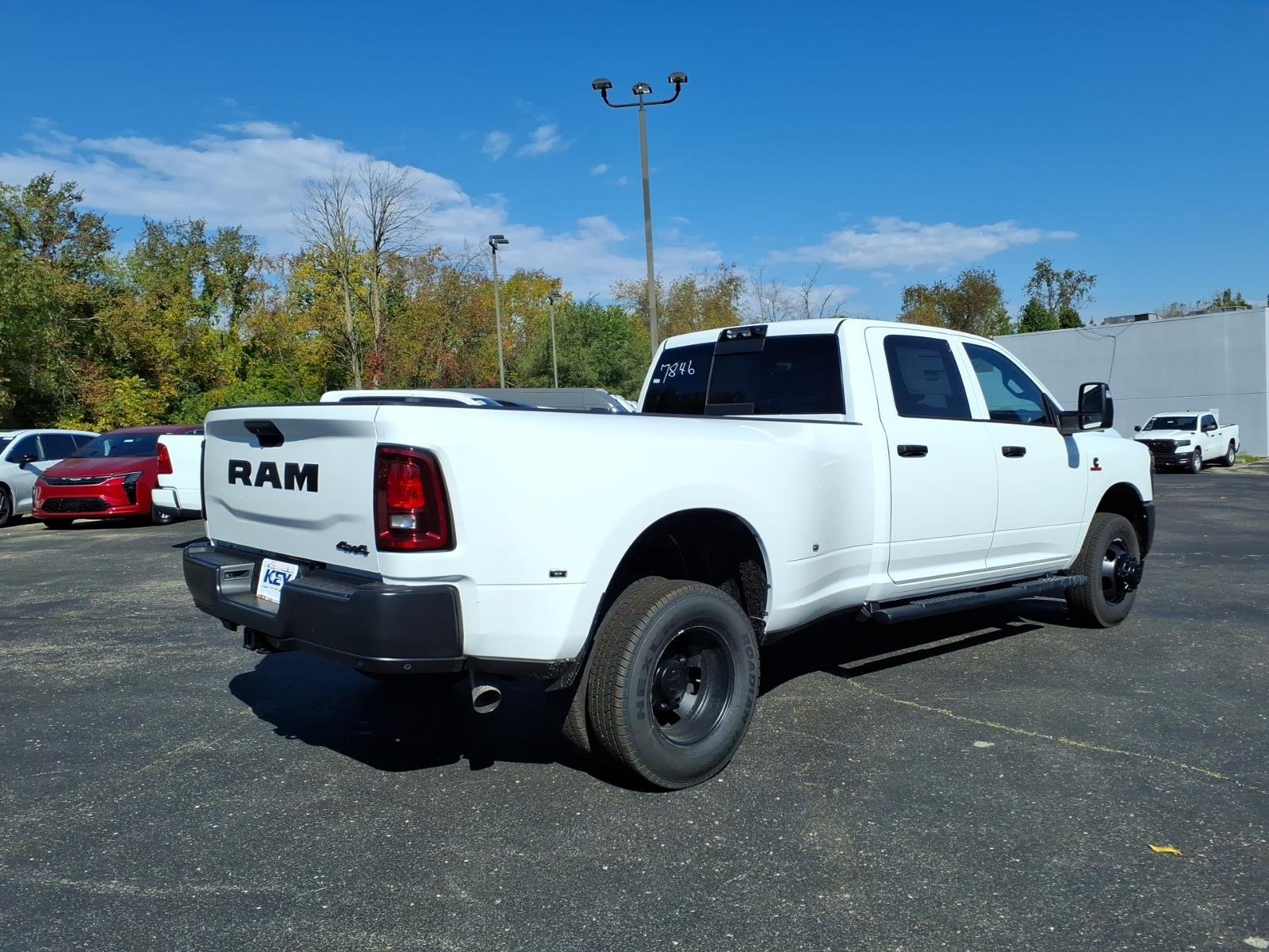 New 2027 Bright White Clear-Coat Exterior Paint RAM Tradesman image 7