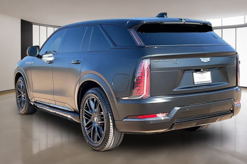 Used 2025 Black Cadillac Sport 2 image 12