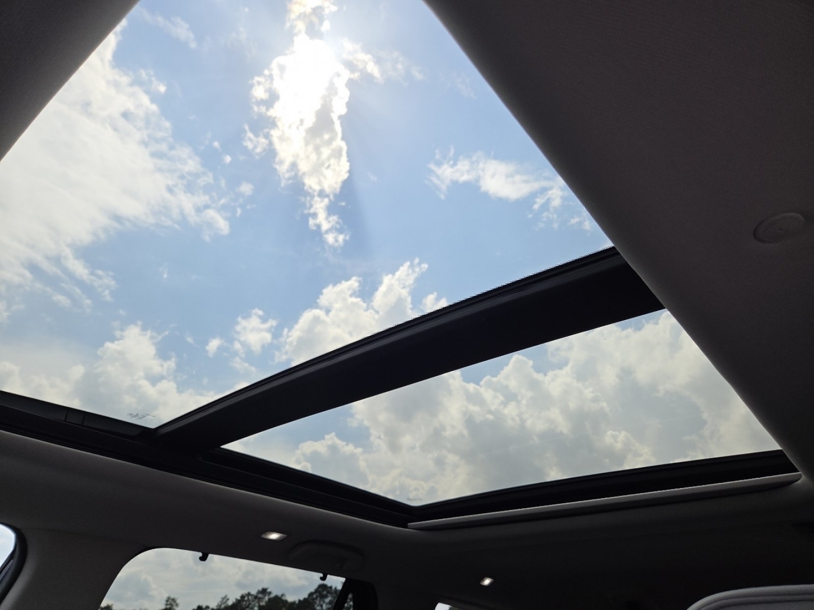 2025 Honda Pilot Touring - Photo 38