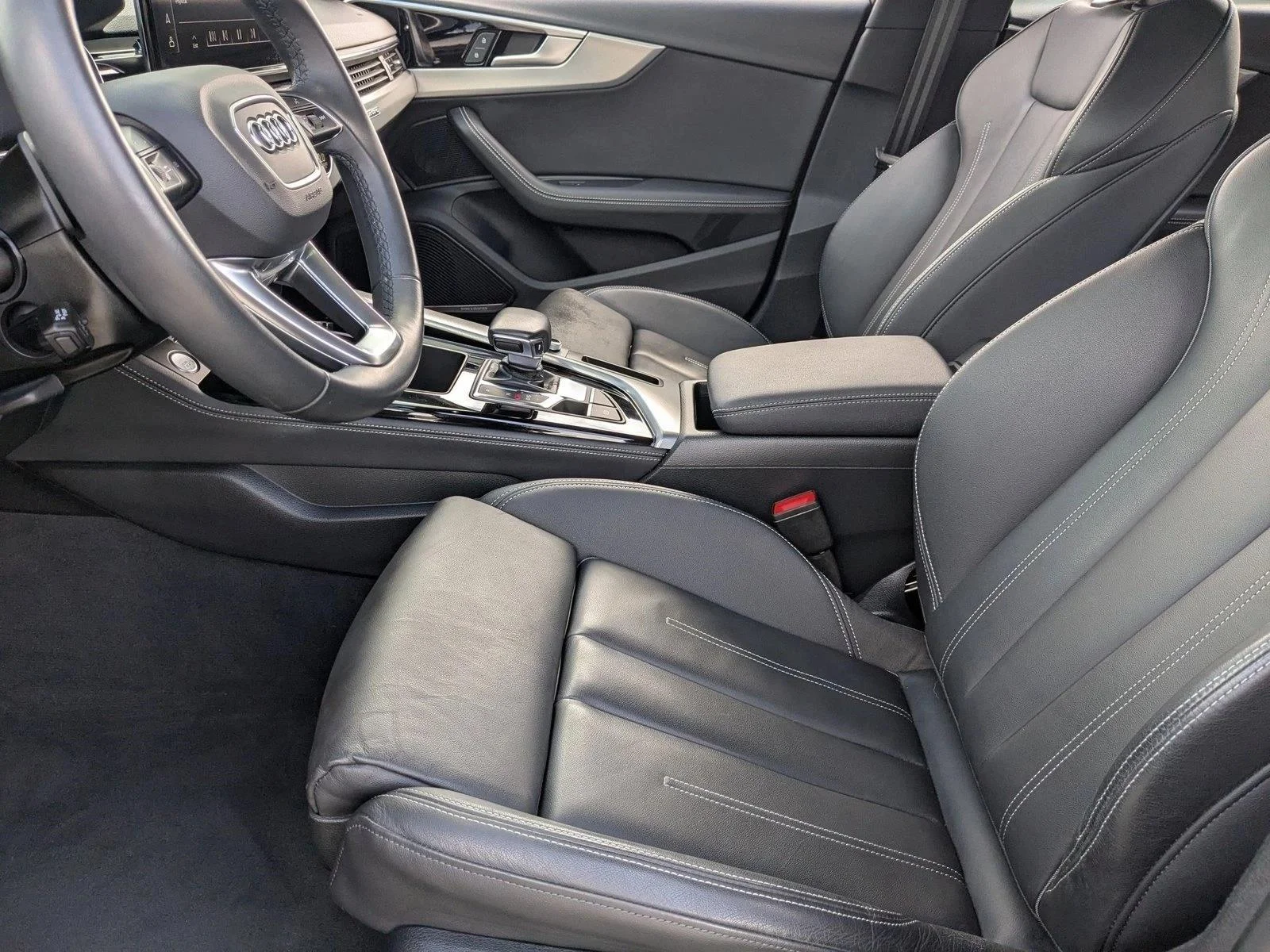 Used 2023 Daytona Gray Pearl Effect Audi S line Prestige image 16