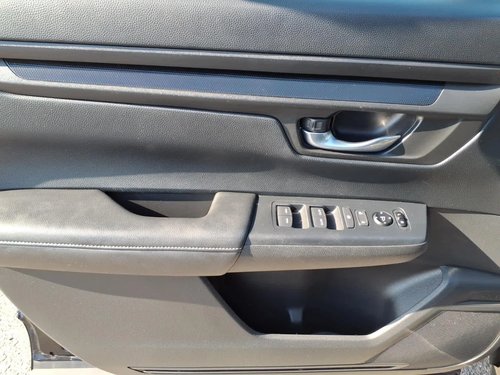 2025 Honda CR-V EX - Photo 10