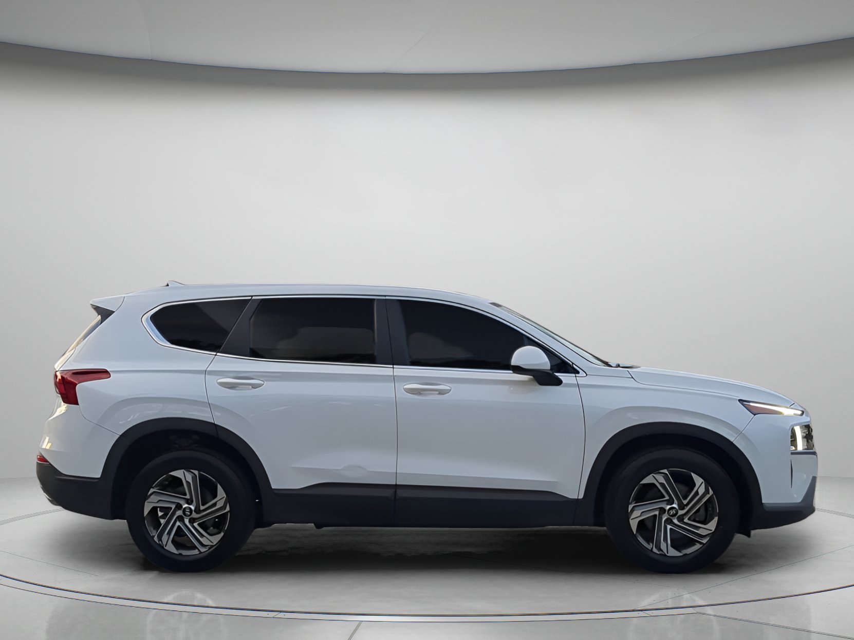 Used 2021 Quartz White Hyundai SE image 38