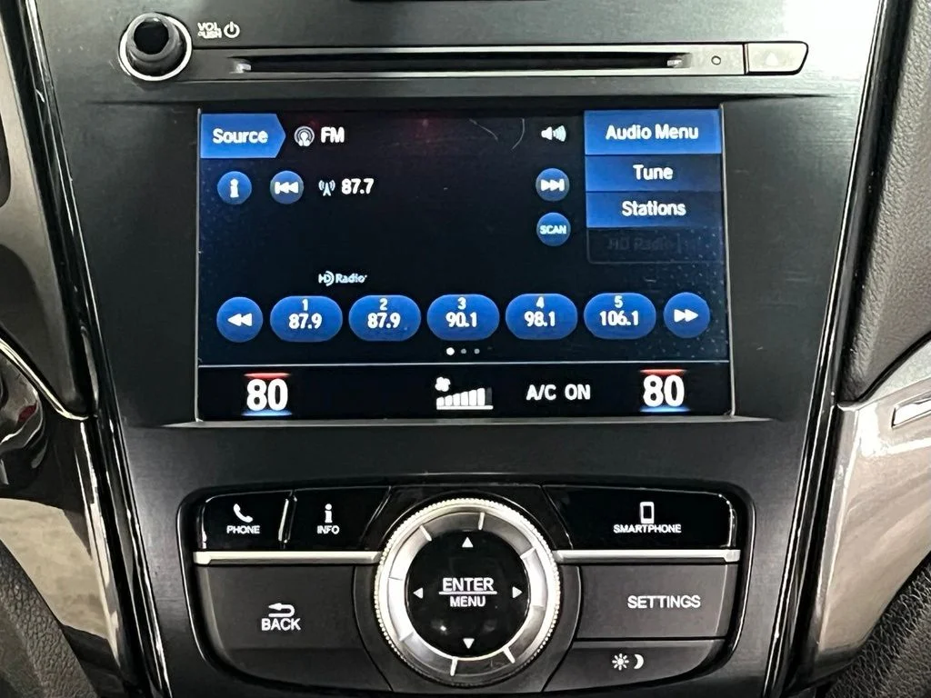 Used 2019 White Acura Technology & A-Spec Packages image 23