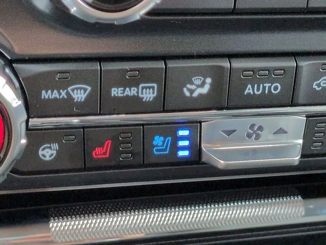 New 2026 Marsh Gray Ford Lariat® image 22