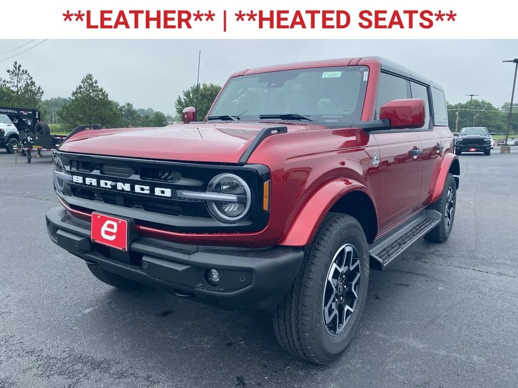 New 2026 Ruby Red Metallic Tinted Clearcoat Ford Outer Banks® image 3