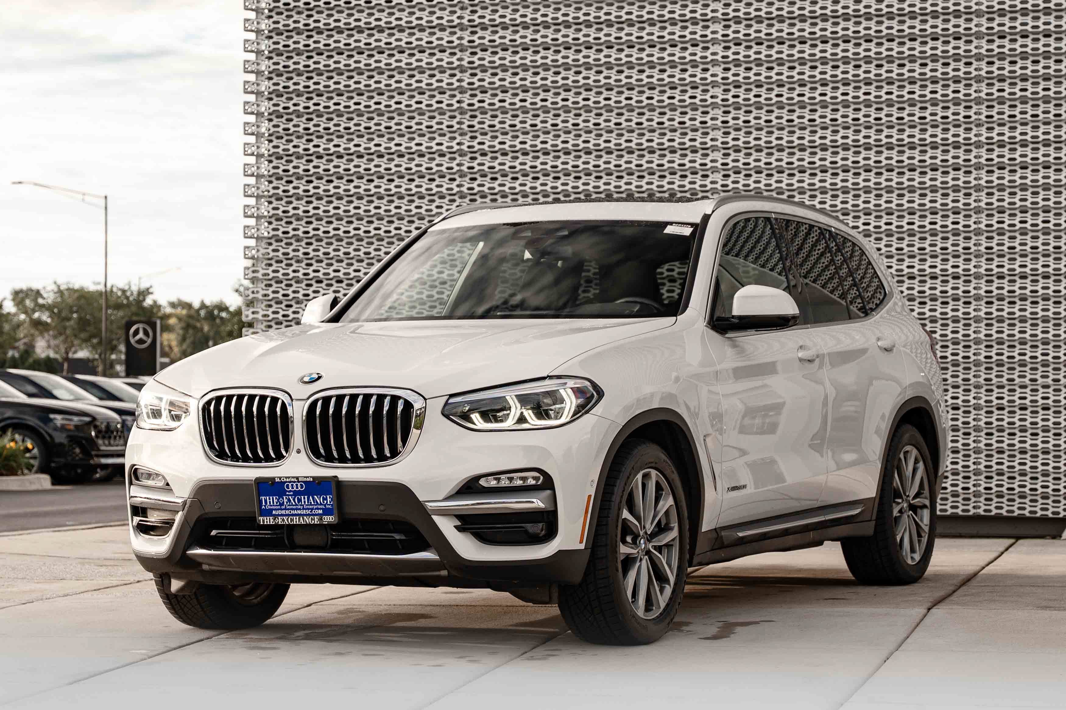 Used 2018 Mineral White Metallic BMW xDrive30i image 7