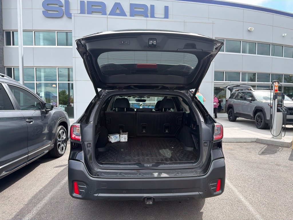 Used 2020 Black Subaru Onyx Edition XT image 13