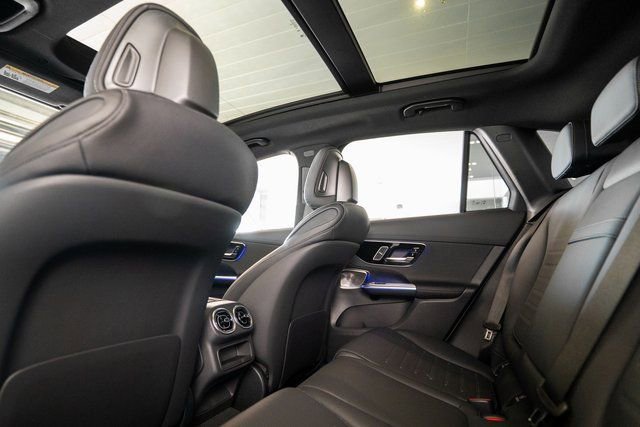 New 2026 MANUFAKTUR exclusive graphite grey magno Mercedes-Benz GLC 300 image 44