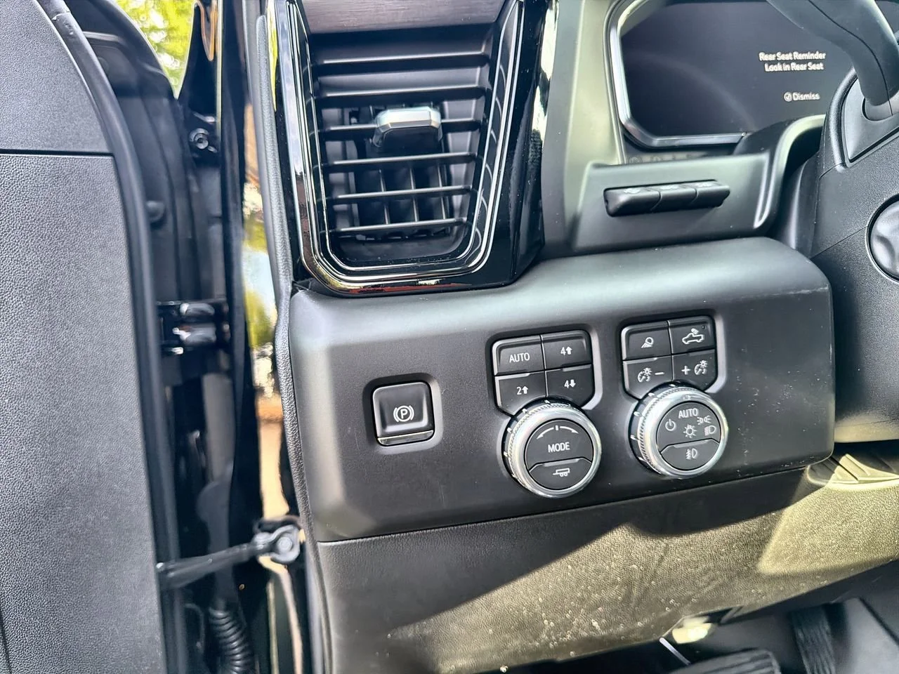 New 2026 Onyx Black GMC AT4 image 15