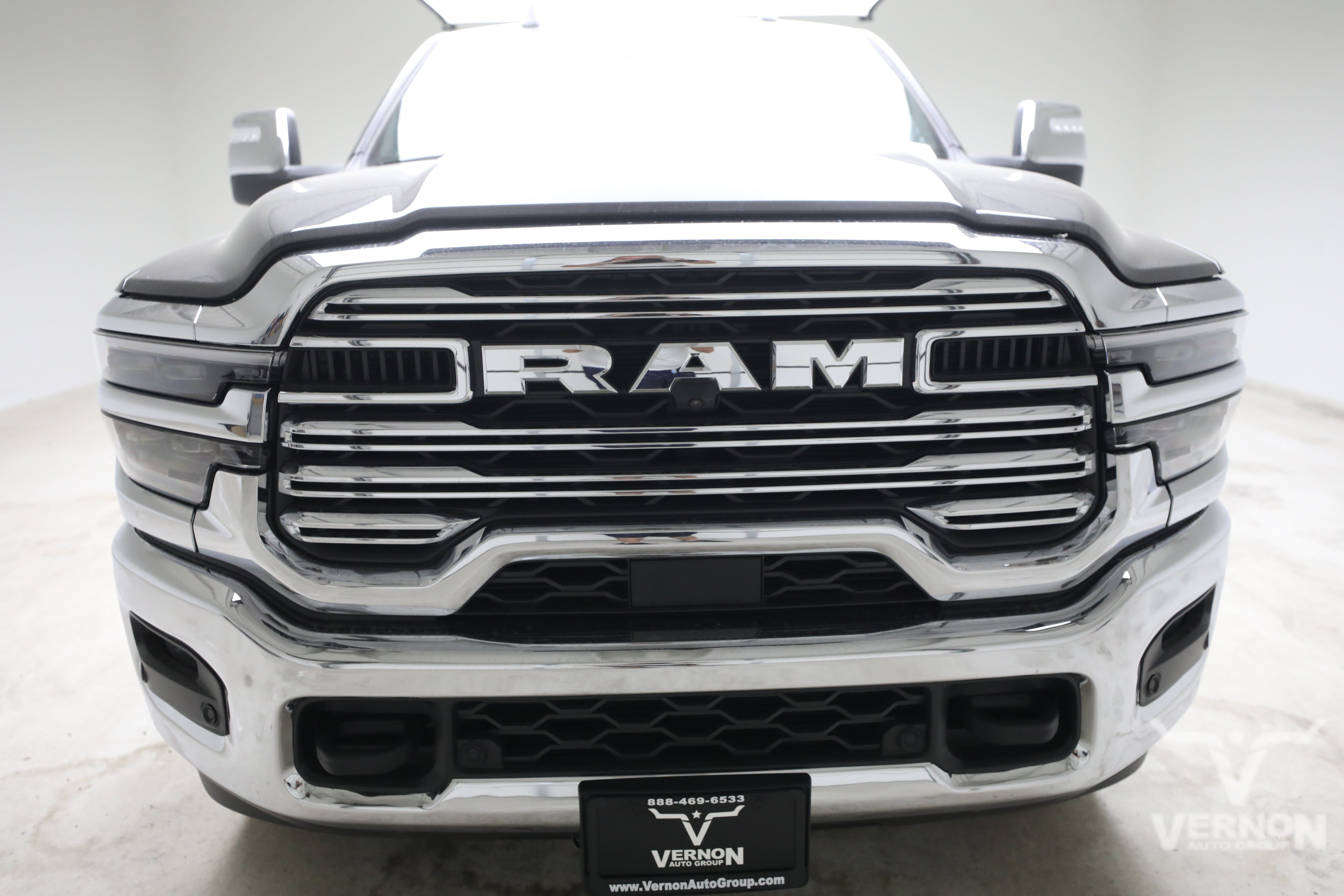 New 2026 Granite Crystal Metallic Clearcoat Ram N image 8