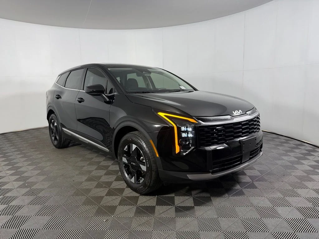 Certified Used 2026 Black Kia LX image 4