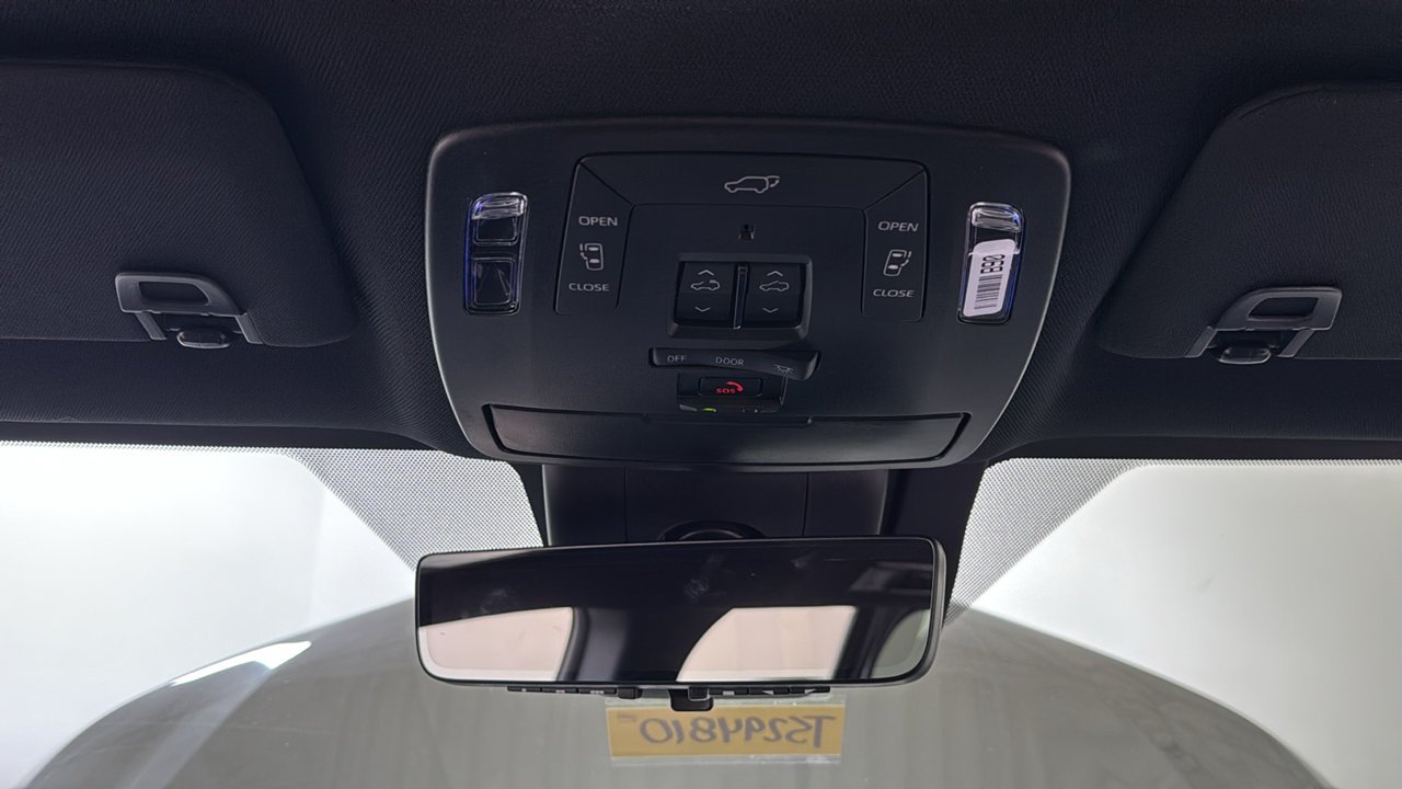 New 2026 Heavy Metal <sup>1</sup> Toyota  Platinum image 11