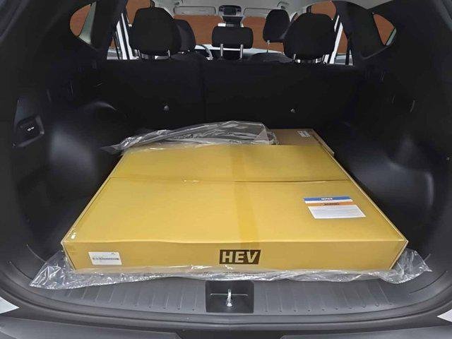 New 2026 White Hyundai SEL AWD image 18