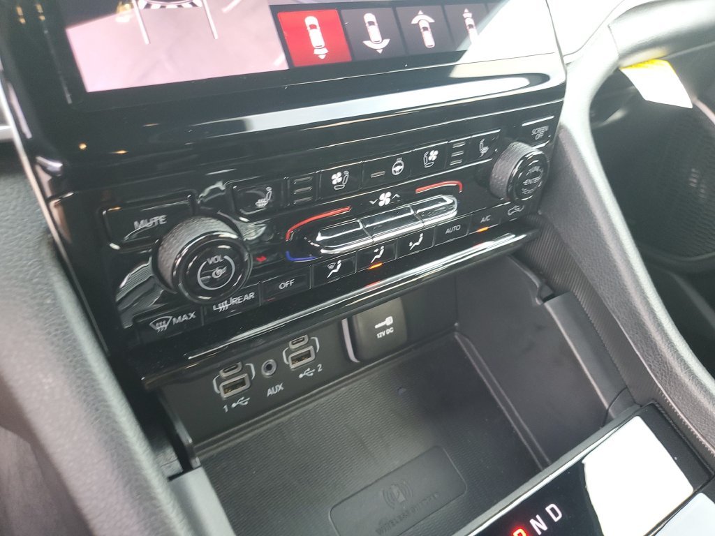 Used 2025 Gray Jeep Limited image 20