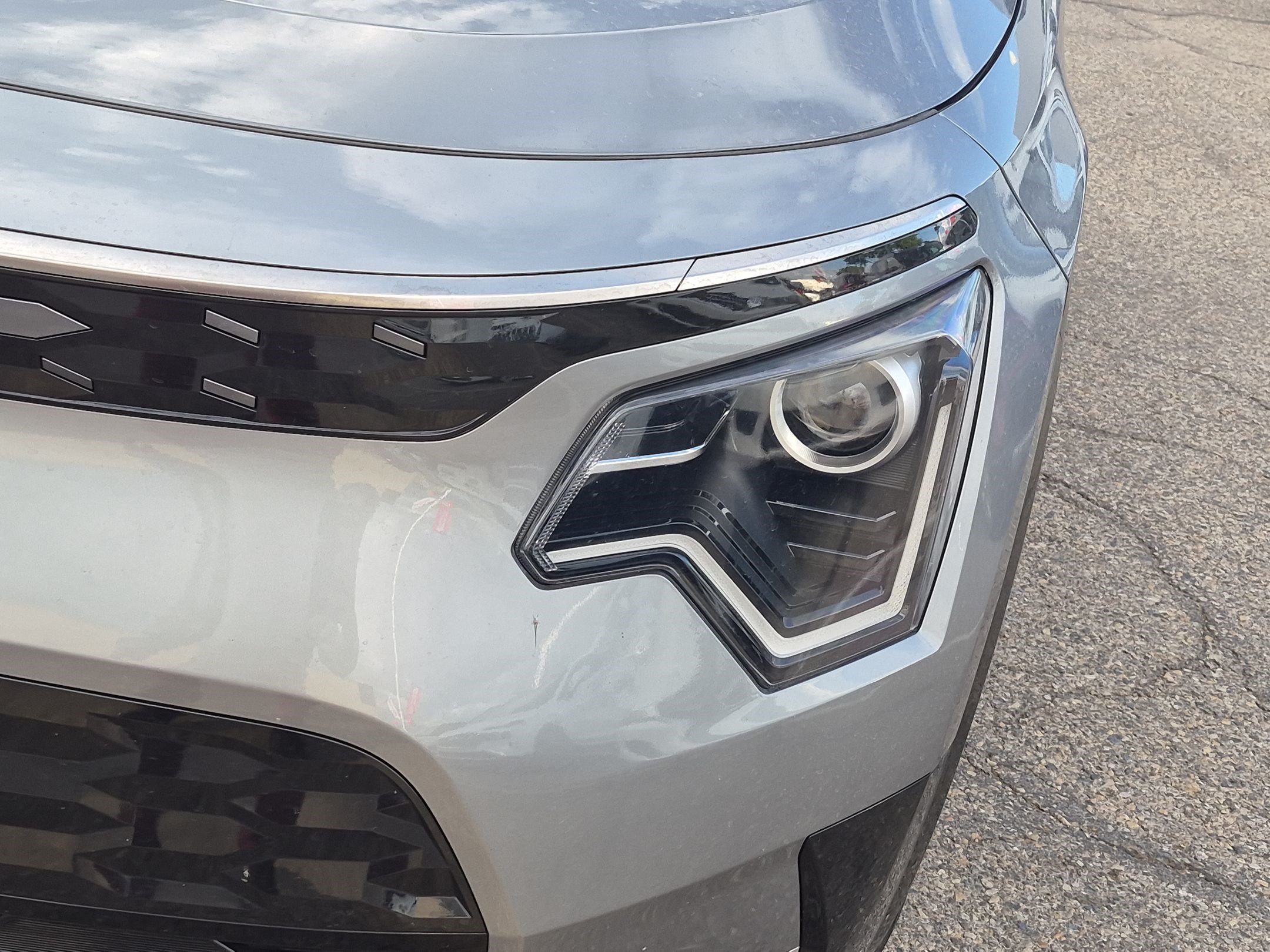 Ken Garff Cert 2024 Steel Gray Kia Wind image 11